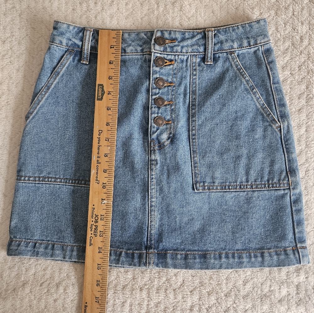 🖤3/$15 Denim Mini Skirt, Size Small